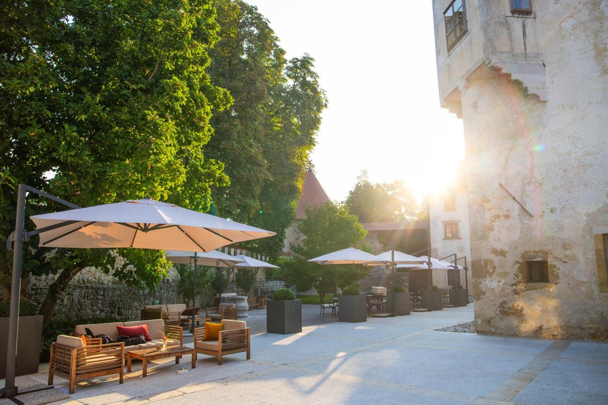 Hotel Grad Otocec - Relais Chateaux Esterno foto