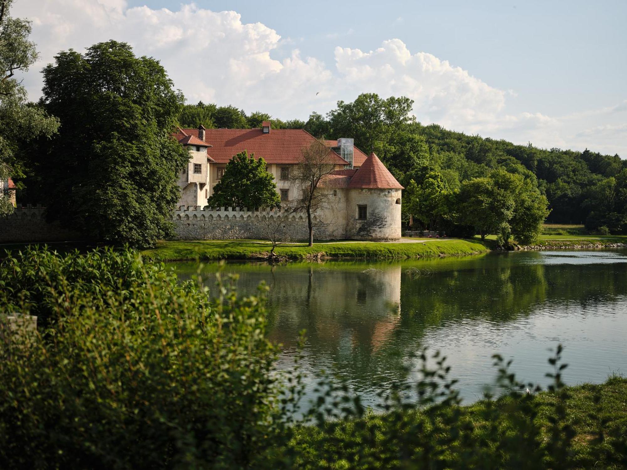 Hotel Grad Otocec - Relais Chateaux Esterno foto